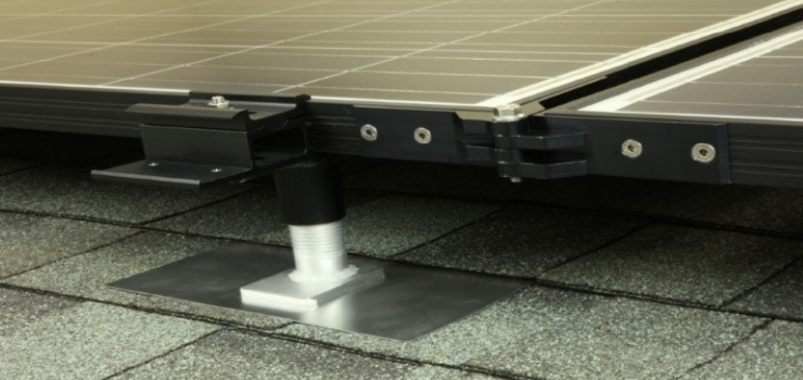 无轨道光伏系统，用于安装太阳能电池板